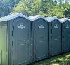 Portable Toilet Rental for Emergency Services in Riverside, MO